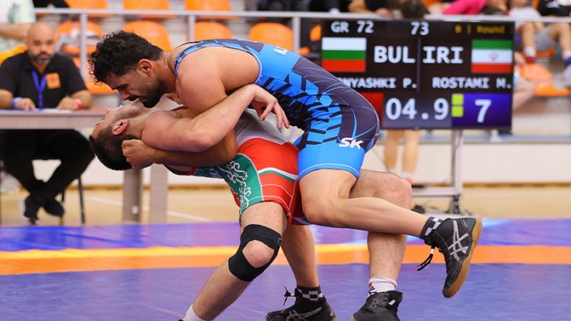 İranın güləş yığması Bolqarıstan turnirində 3 medal qazanıb