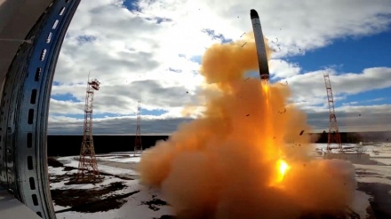 Mjafton një raketë ruse Sarmat për të fundosur Britaninë