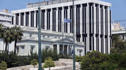 Yunanıstan Türkiyənin hava məkanını pozduğu ilə bağlı Ankaranın iddiasını rədd edir