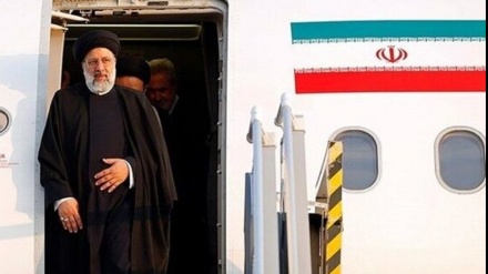 ایران کے صدر کا دورۂ عمان، مختلف شعبوں میں تعلقات کے فروغ پر ہوگی گفتگو