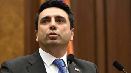 Ermənistan parlamentinin sədri polisin fəaliyyət tərzinə dəstək verib