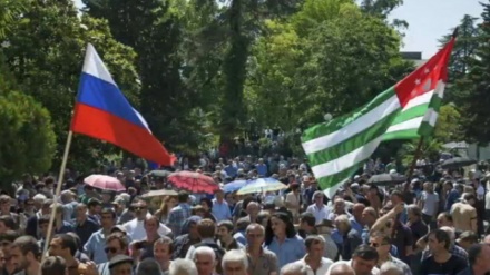 Cənubi Osetiyada referendum: Separatizmin yeni dalğası gəlir