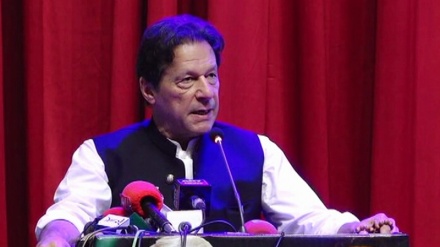 عمران خان کا سپریم کورٹ سے پر امن احتجاج کو تحفظ کا مطالبہ