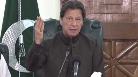 ملکی اداروں سے عمران خان کی اپیل، ملک کو بچانے کا ٹھیکا صرف ہم نے نہیں لیا ہوا ہے