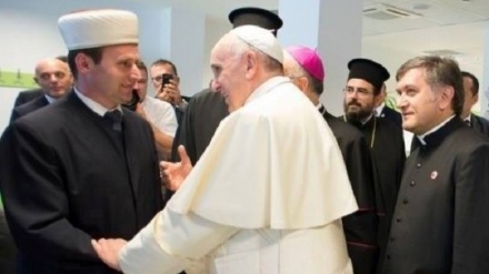 Glavni muftija Albanije tražio od Pape podršku za nezavisnost Kosova