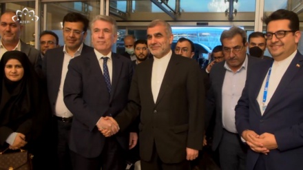 İran parlamentinin sədr müavini Azərbaycan Respublikasına səfər edib