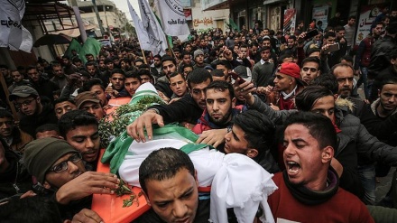 Desetine Palestinaca ranjene u sukobima s izraelskim snagama, ubijen tinejdžer