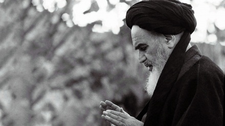 امام خمینی رح کی یادگار نایاب تصاویر                  