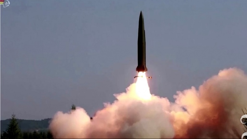 Pxenyan üç ballistik raketi sınaqdan keçirib