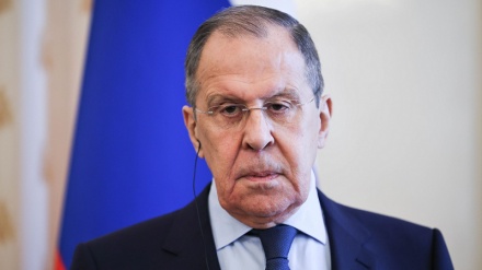 Lavrov Putinin xəstə olması ilə bağlı iddiaları rədd edib