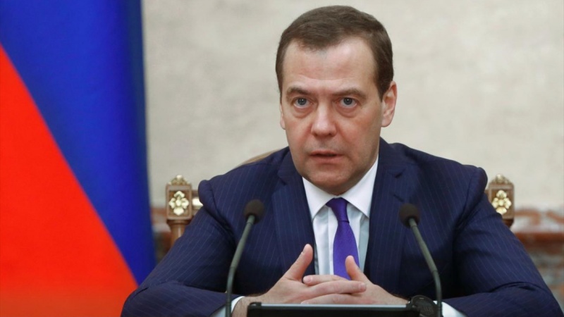 Medvedev: Rusiya öz müdafiəsi üçün istənilən silahdan istifadə edə bilər!