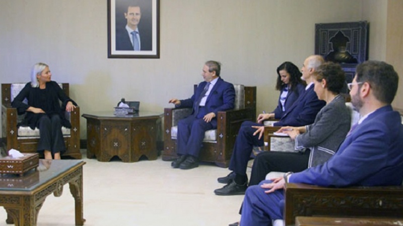 Wekîla Taybet a NY li Iraqê li Şamê basa kempa Holê dike 