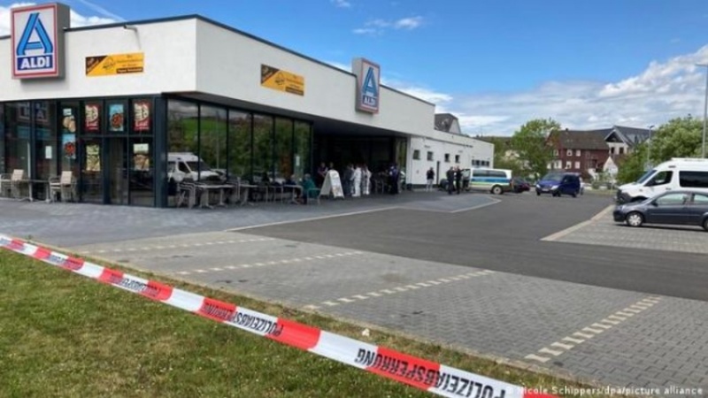 Të shtëna me armë në një supermarket, 2 të vdekur!