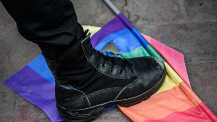 Policija spriječila homoseksualnu paradu u Istanbulu, desetine privedene