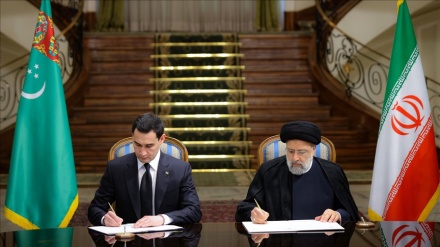 ایران اور ترکمانستان کے درمیان تعاون کے نو سمجھوتوں پر دستخط