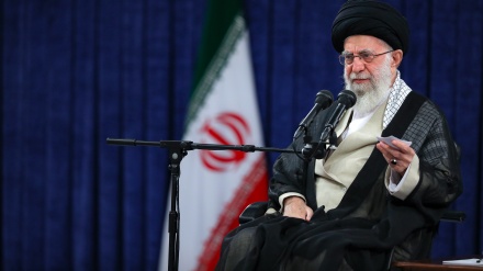 کامیابی استقامت اور مجاہدت سے ملتی ہے: رہبر انقلاب اسلامی