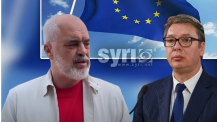  Vuçiç: Do të luftojmë për Serbinë