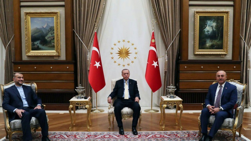 دیداری ئەمیر عەبدوڵاهیان لەگەڵ ئەردوغان