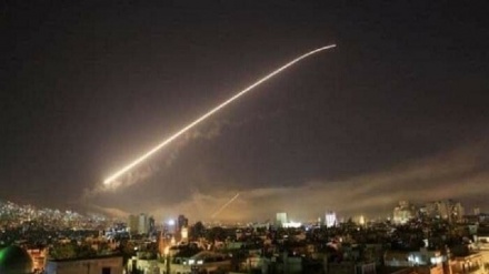 Sirijska vazdušna odbrana suočila se s izraelskim napadom iznad Damaska