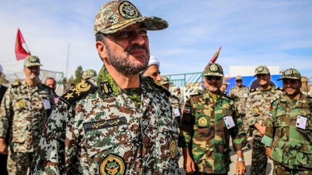 دشمن کی نقل و حرکت ہماری نگاہوں سے پوشیدہ نہیں: ایرانی کمانڈر
