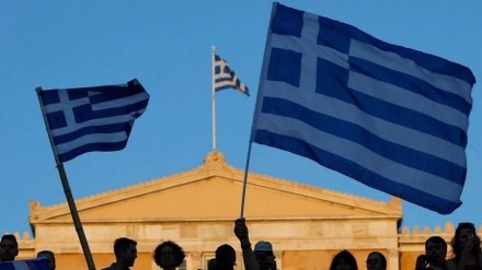 Greqia po plaket, eksperti ngre alarmin