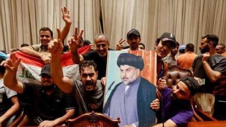 عراقی پارلیمنٹ مظاہرین کے خلاف طاقت کے استعمال کے خلاف
