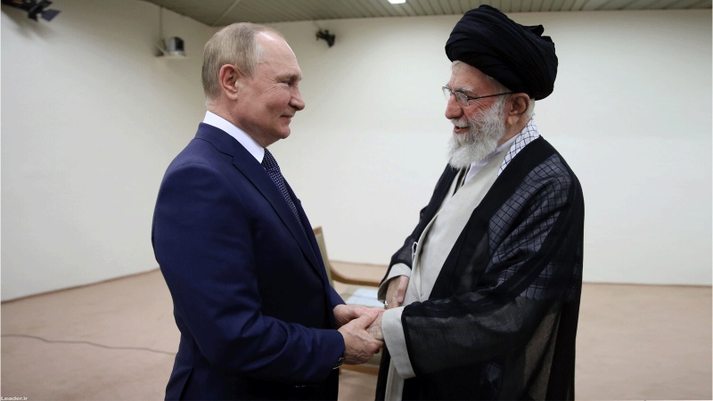 روسی صدر کی قائد انقلاب اسلامی سے ملاقات۔ تصاویر