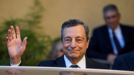  Serokwezîrê Îtalyayê Mario Draghi îstifa kir