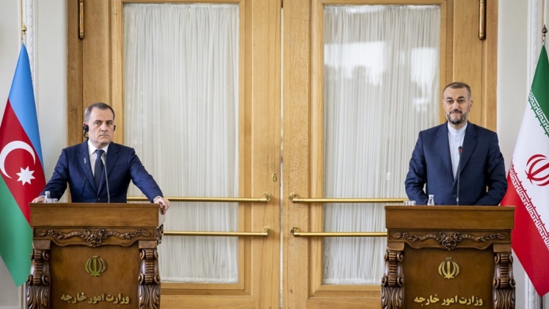 Irani mbështet zgjidhjen paqësore të konfliktit të Karabakut