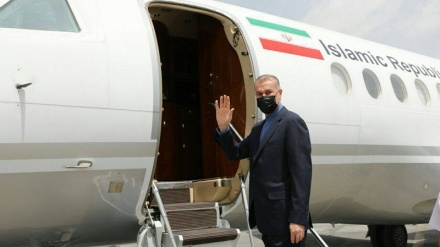 ایران کے وزیر خارجہ اٹلی کے دورے پر روانہ 