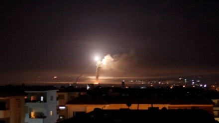 شام پر اسرائیل کا میزائل حملہ، 10 شامی فوجی جاں بحق و زخمی 