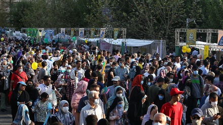 Tehranda Qədiri-Xum münasibətilə 10 kilometrlik festival