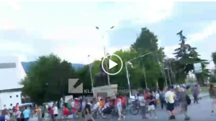 Protestuesit maqedonas i sulmuan biznesin, shqiptari nuk duron