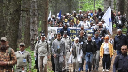 Krenuo Marš mira Nezuk-Potočari, oko tri hiljade učesnika u pohodu
