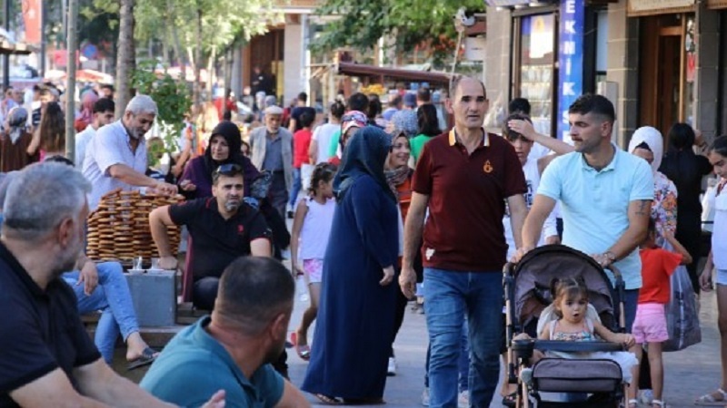 Rapor - Kirîza aborî li Tirkiyê girantir dibe; Amedî: Em nikarin bêhnê bistînin