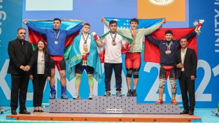 İran ağır atletikası üçün daha üç qızıl medal