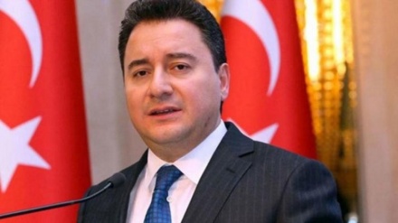 Babacan: Armanca Erdoxan a êrîşa li ser Sûriyê nixûmandina qeyrana aboriyê ye