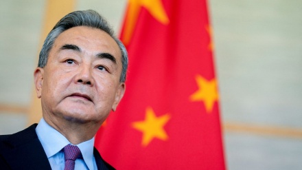 امریکہ چین کو کنٹرول کرنے کی کوشش ترک کر دے: وانگ یی