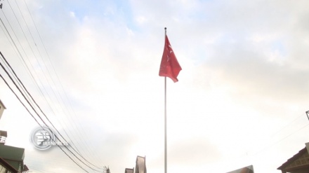 عزائے امام حسین (ع) کا سب سے بڑا پرچم ایران میں لہرا دیا گیا