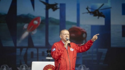 Erdogan gefa êrişê li Yûnanê xwar 