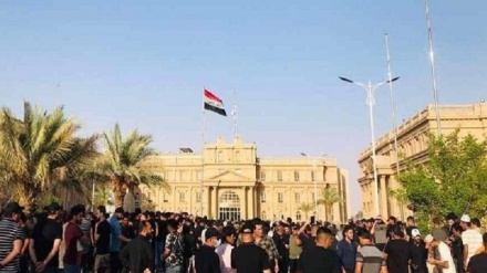 عراق میں  حالات  پھر ہوئے  خراب، صدر دھڑے کے حامیوں کے ہنگامے+ ویڈیوز