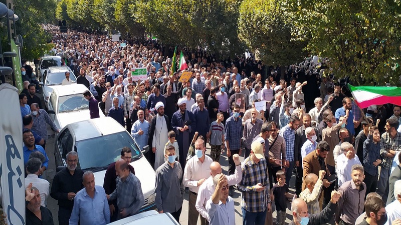 Milioni Iranaca izašli na ulice i dali podršku Islamskoj Republici, osuđujući nemire