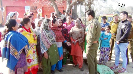  دہلی میں شراب کے خلاف خواتین کا مظاہرہ 