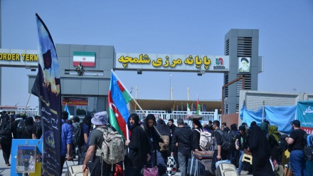 هزاران زائر افغانستانی از مرز شلمچه وارد عراق شدند