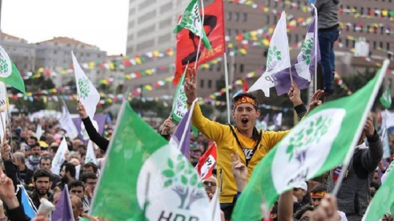 Serokê MAKê: Tifaqên Cumhur û Milletê bo serkeftinê hewcedarê HDPê ne 