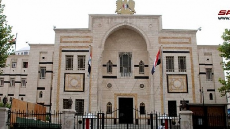 Parlimana Sûrîyê: Bila civatên cîhanî birrîna avê ser Hesekê da ya ji hêla Tirkîyê va şermezar bikin 