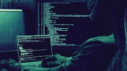 Lapid və Netanyahunun məlumatları hakerlərin əlində!