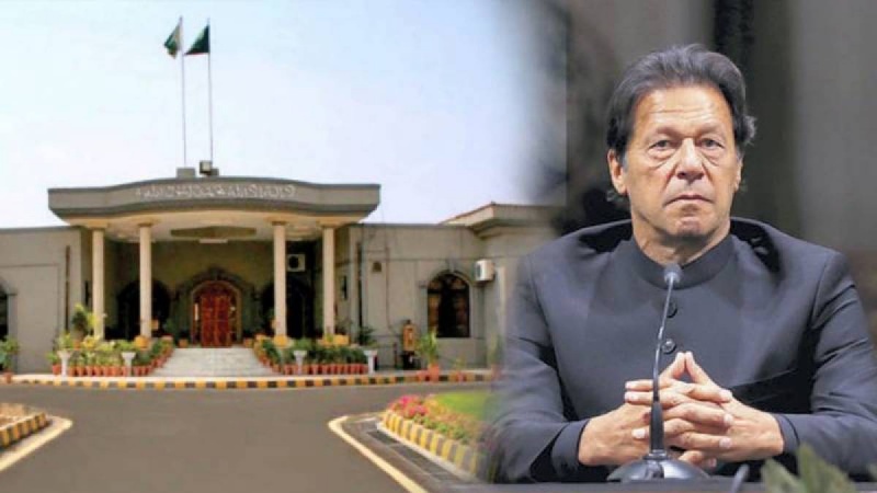 عمران خان کو پیر تک کسی بھی مقدمے میں گرفتار نہ کیا جائے: اسلام آباد ہائیکورٹ