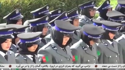 شماری از پولیسهای زن به وظیفه برگشتند