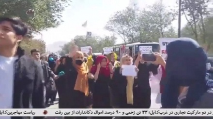 طالبان قصد دارند زنان را از جامعه کنار بزنند